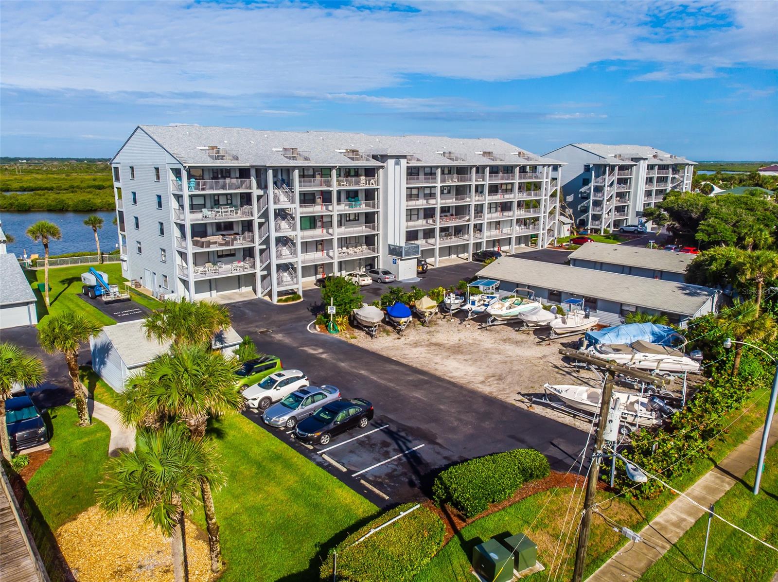 Cedar Island Club Condo Ph 01 - Residential