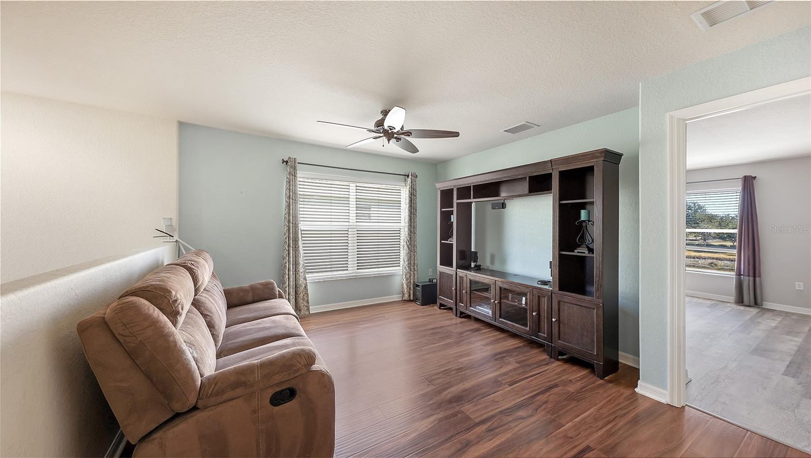 LIGHTHOUSE COVE AT HERITAGE HARBOUR UN 2 - Residential