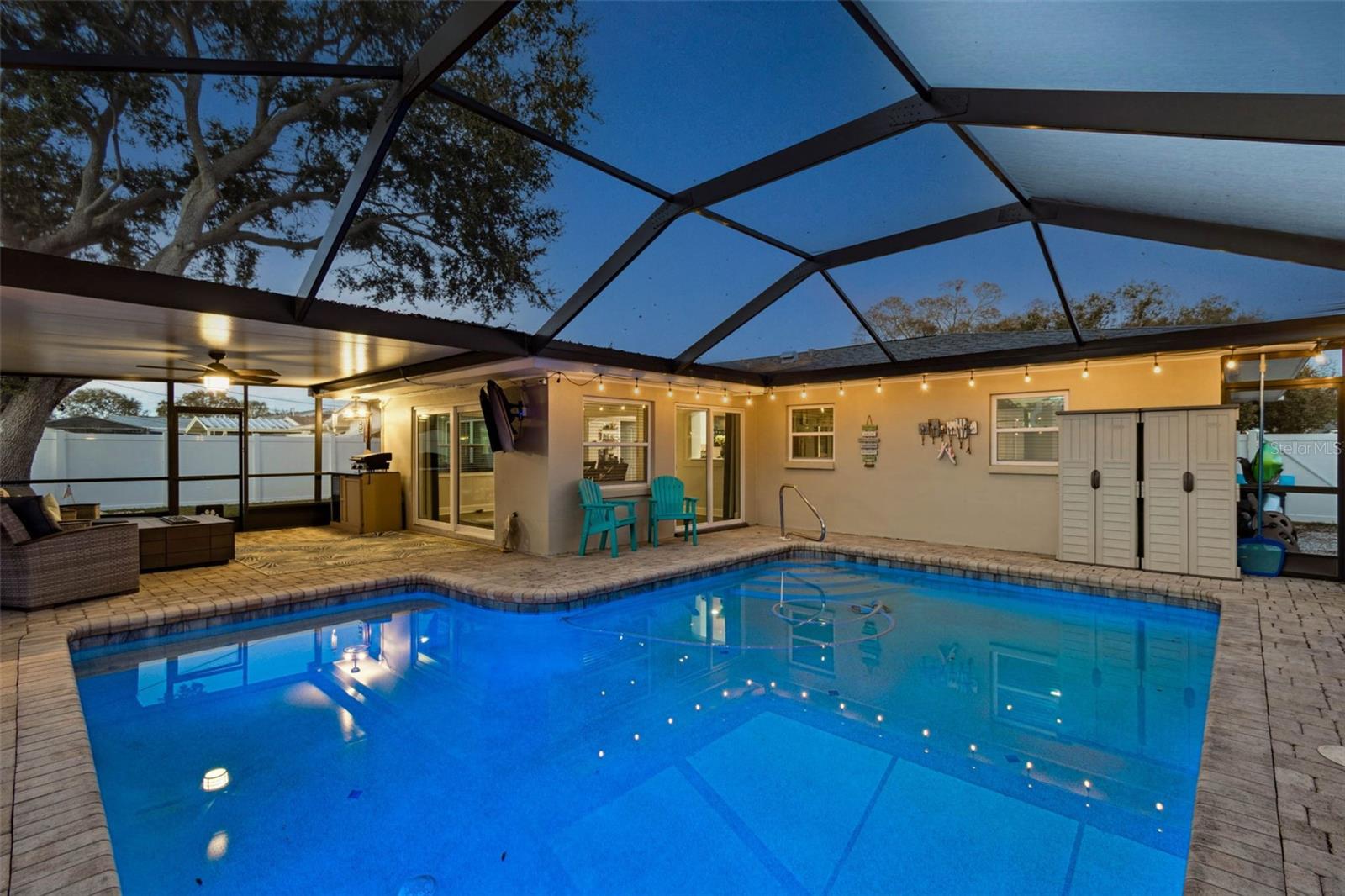 DUNEDIN ISLES ESTATES 1ST ADD - Residential