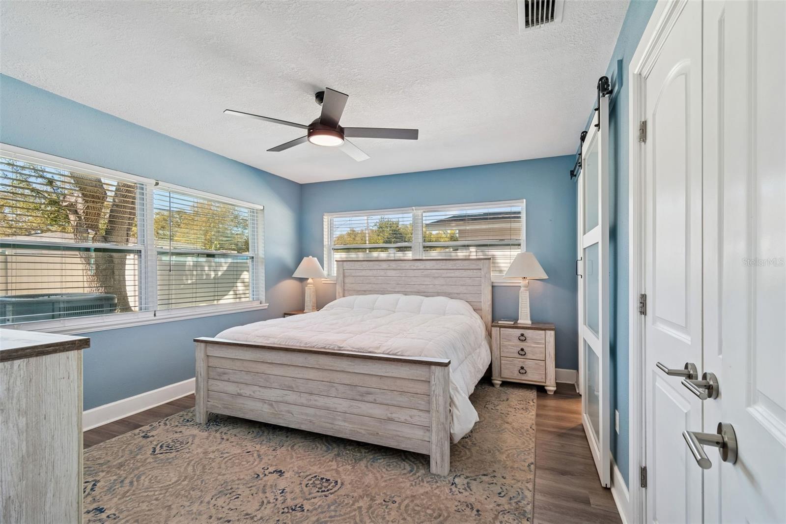 DUNEDIN ISLES ESTATES 1ST ADD - Residential