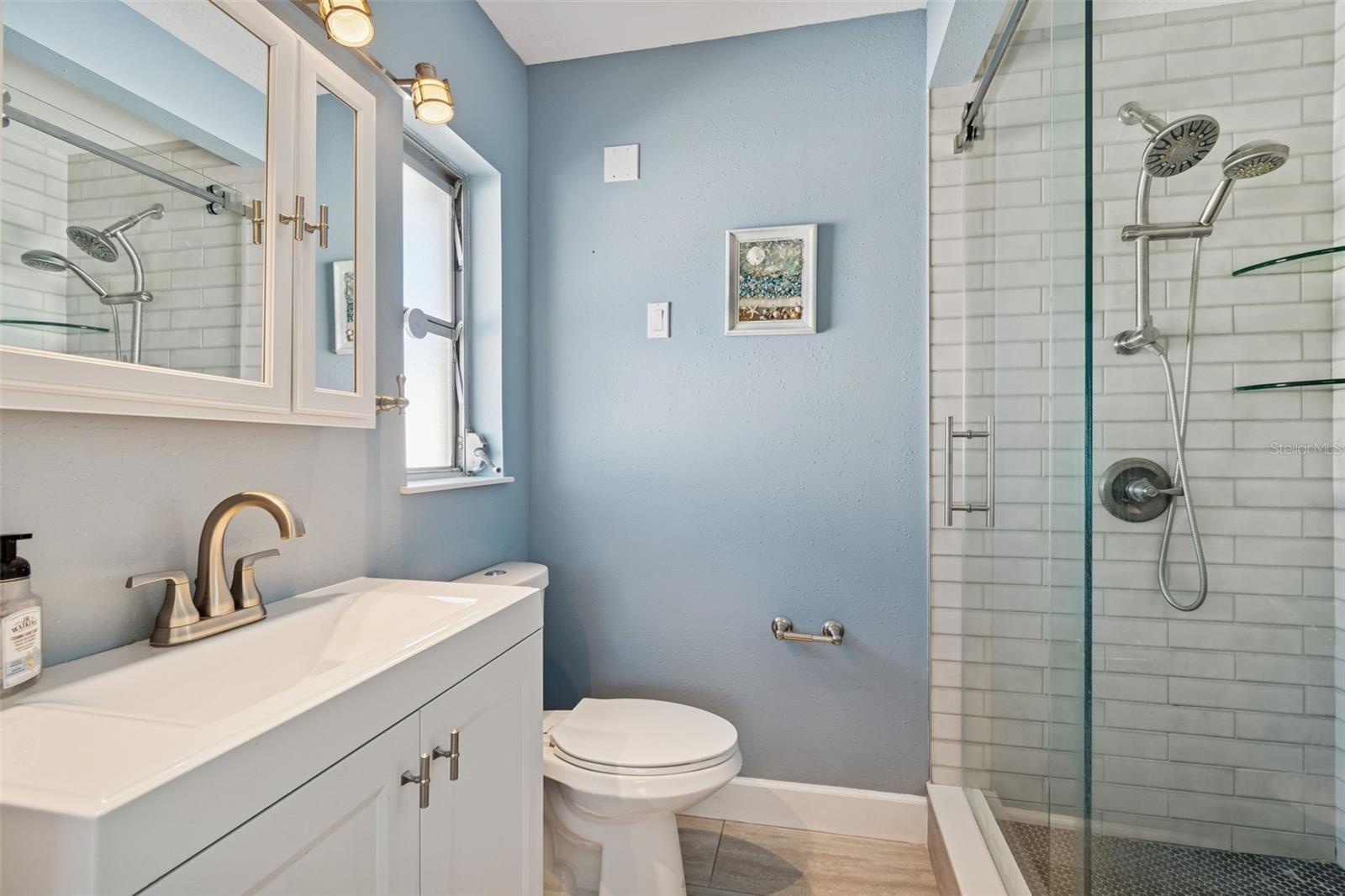 DUNEDIN ISLES ESTATES 1ST ADD - Residential