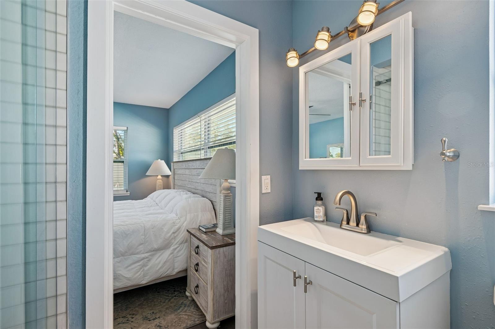 DUNEDIN ISLES ESTATES 1ST ADD - Residential