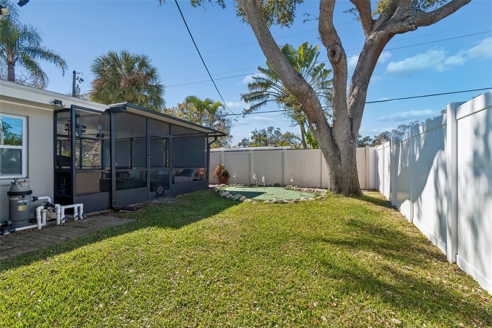 DUNEDIN ISLES ESTATES 1ST ADD - Residential