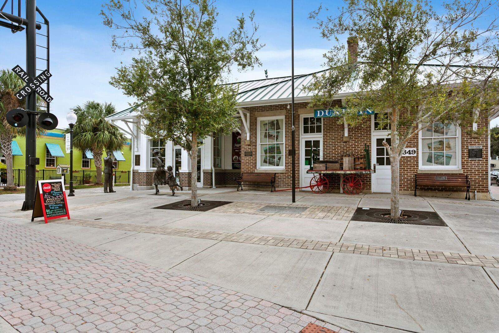 DUNEDIN ISLES ESTATES 1ST ADD - Residential