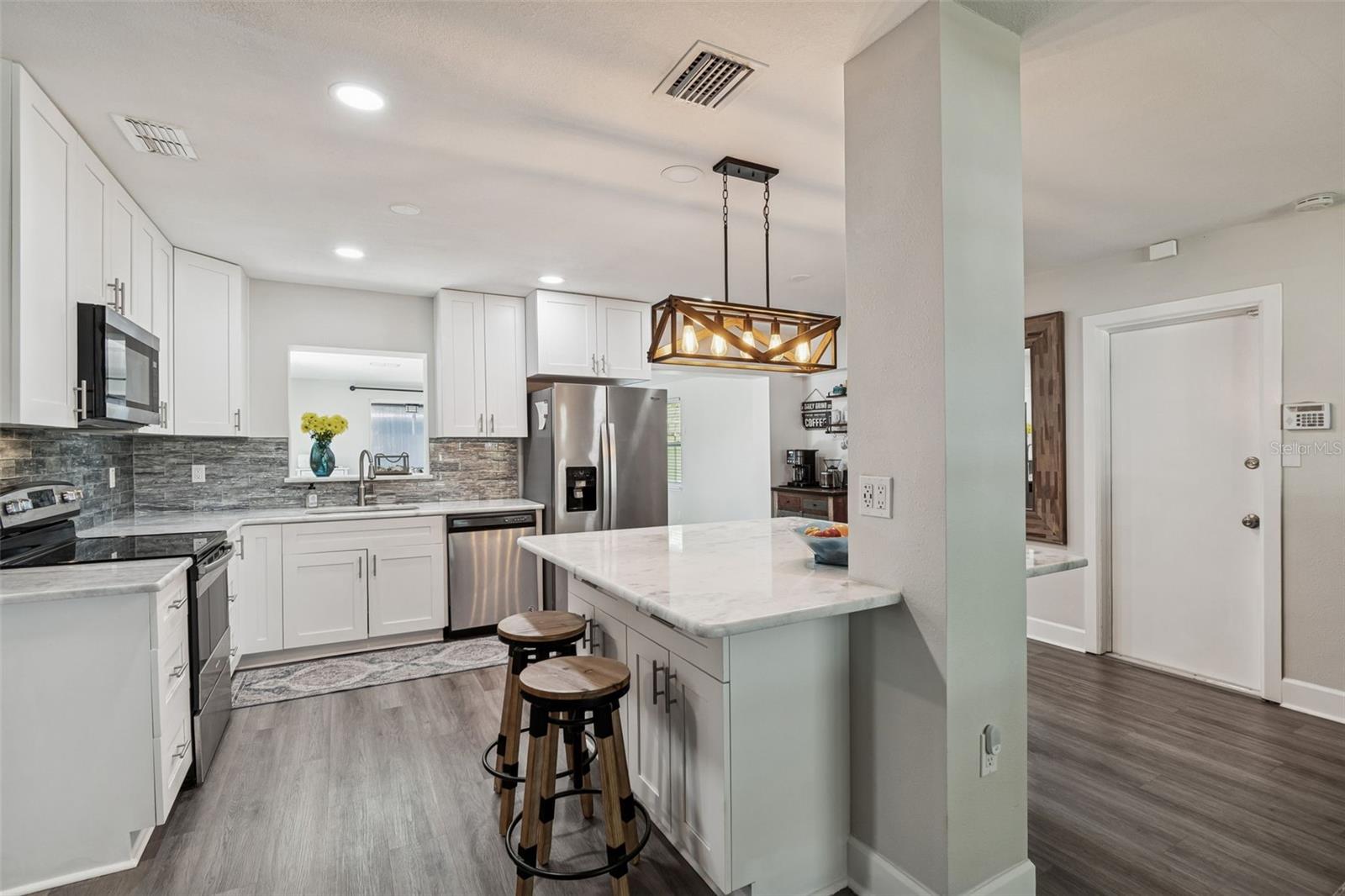 DUNEDIN ISLES ESTATES 1ST ADD - Residential