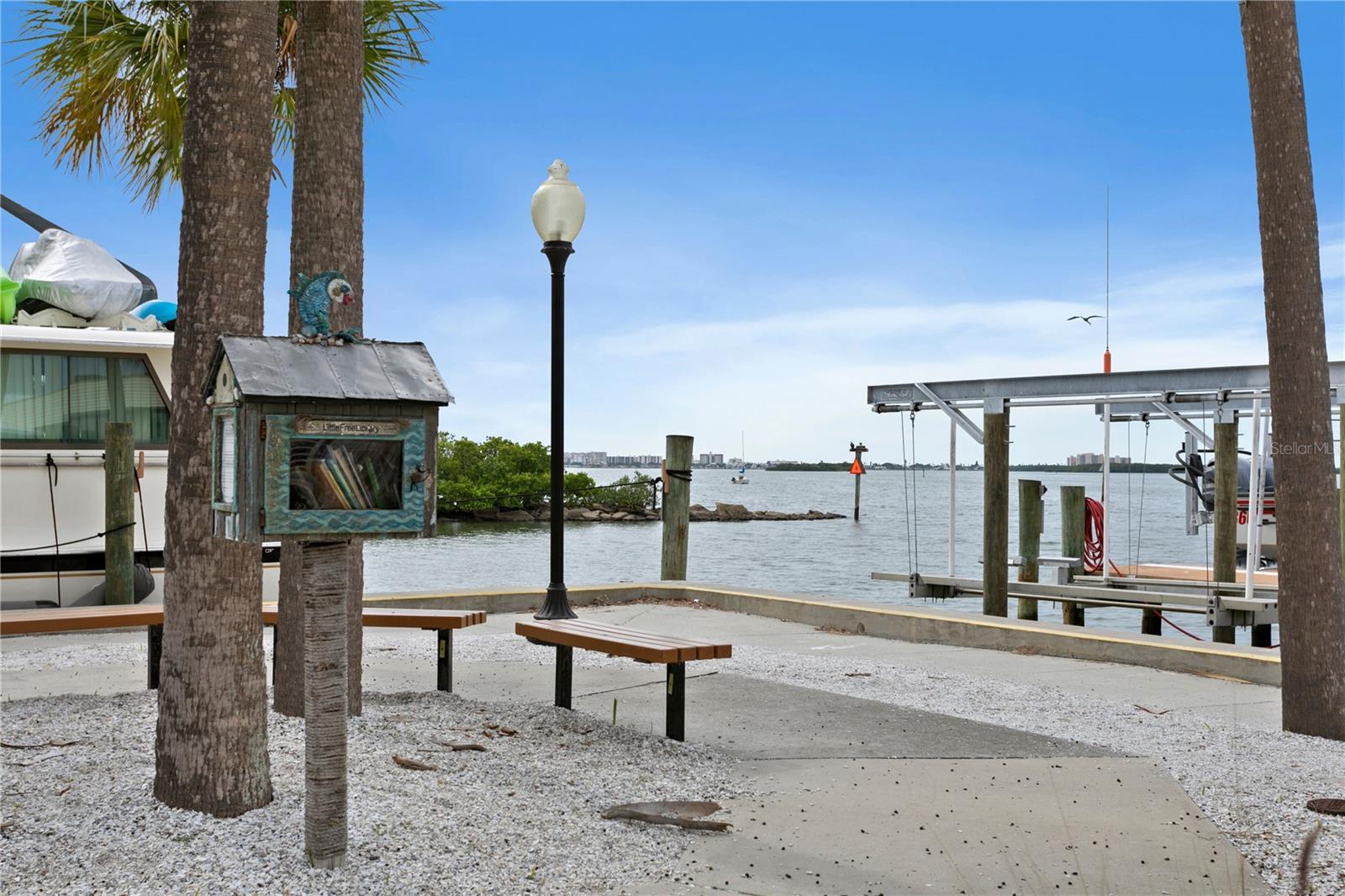 DUNEDIN ISLES ESTATES 1ST ADD - Residential