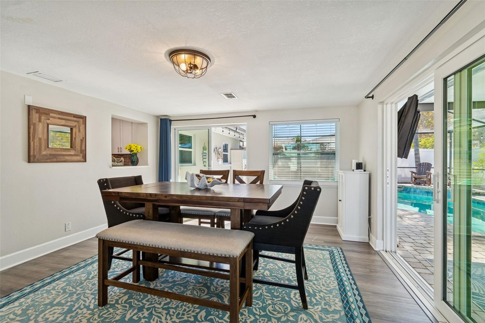 DUNEDIN ISLES ESTATES 1ST ADD - Residential