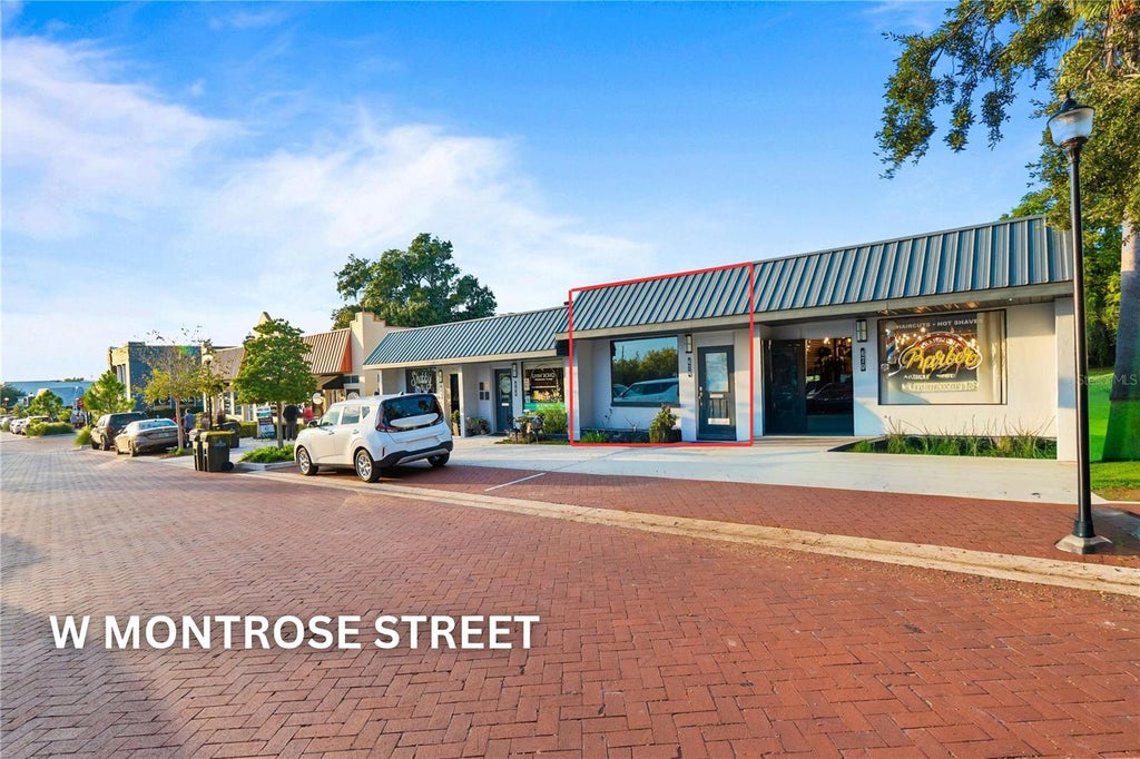 Photo of 684 W Montrose Street #676, Clermont, FL 34711 (MLS # G5119104)