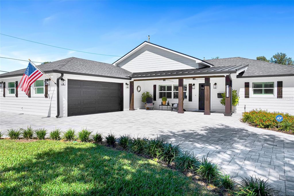 Photo of 8101 38th Avenue N, St Petersburg, FL 33710 (MLS # TB8420144)