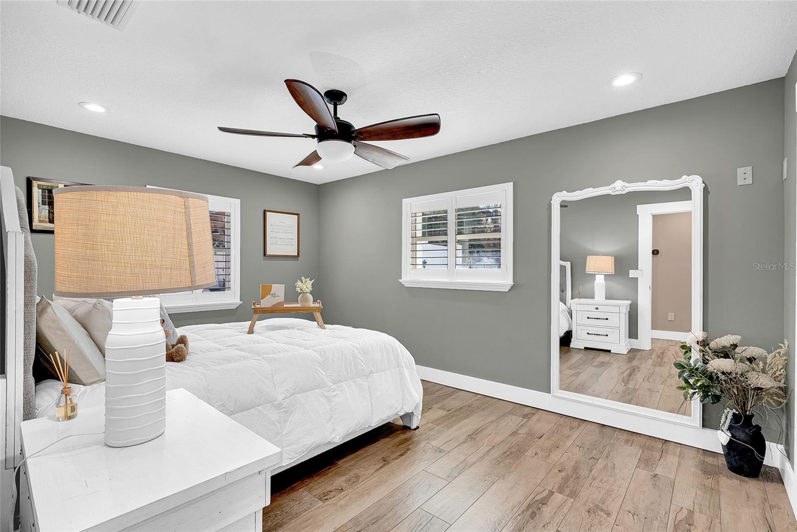 BOCA CIEGA TERMINALS 9 - Residential