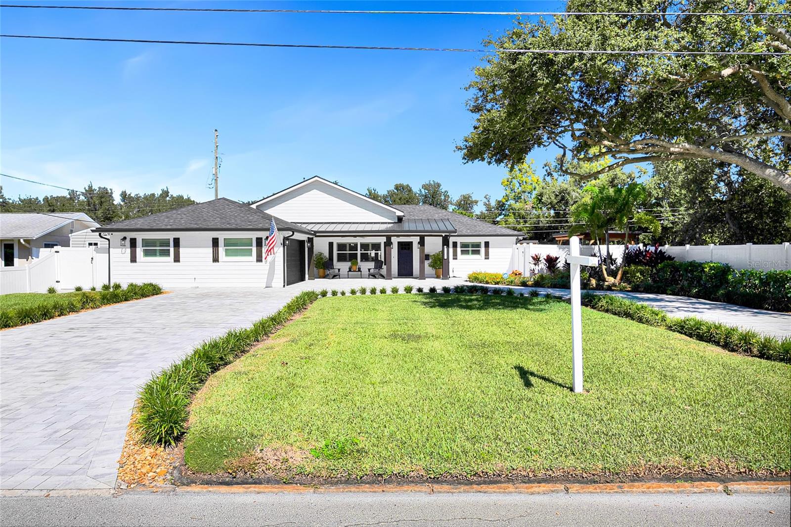 BOCA CIEGA TERMINALS 9 - Residential