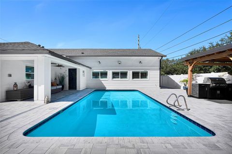 8101 38TH AVENUE N ST PETERSBURG FL 33710