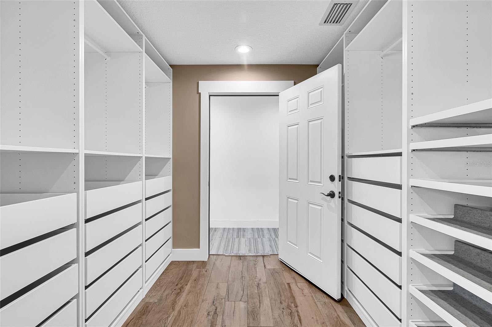 BOCA CIEGA TERMINALS 9 - Residential