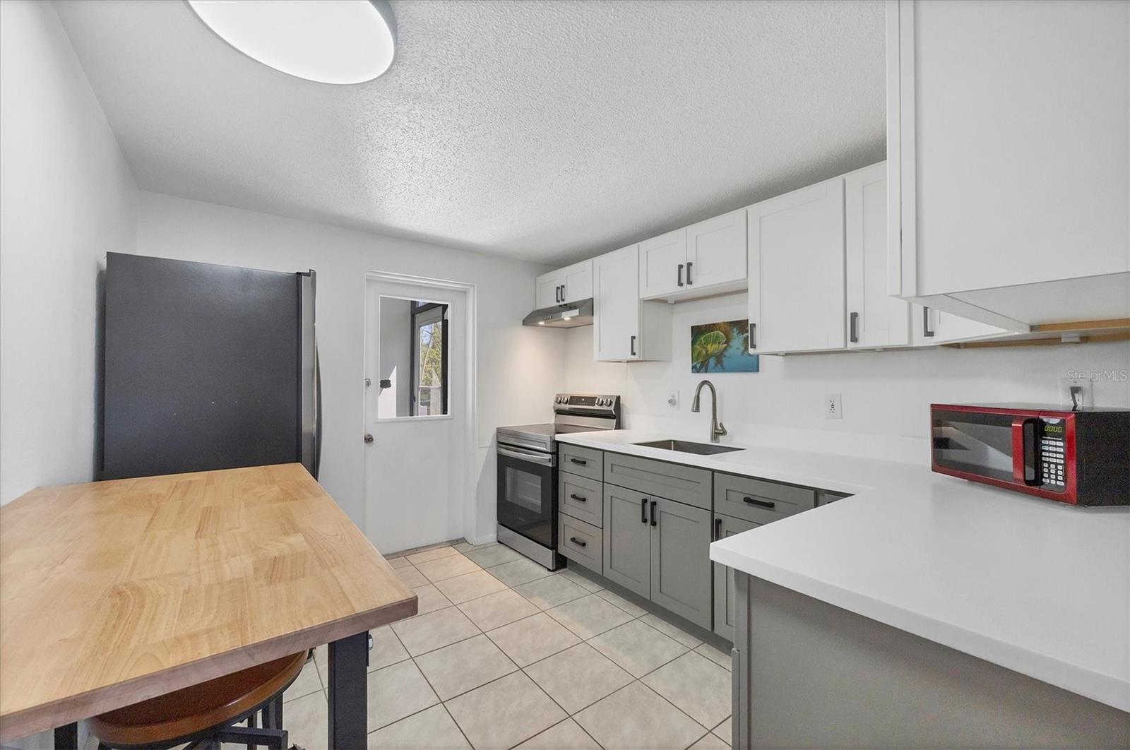 12298 BUFFING ROAD A,B & C