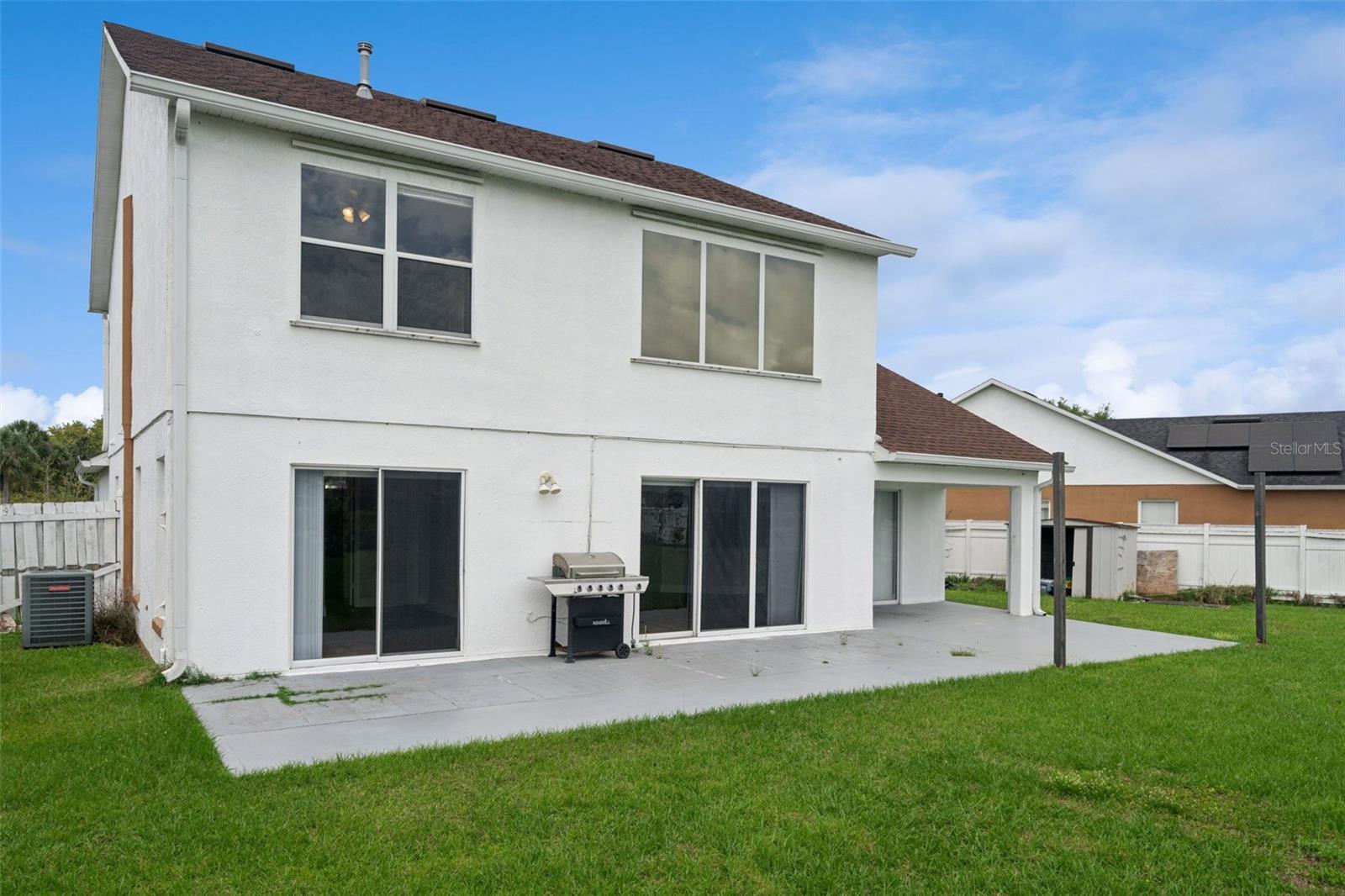 ALLAMANDA GRACE AT CRESCENT LAKES - Residential