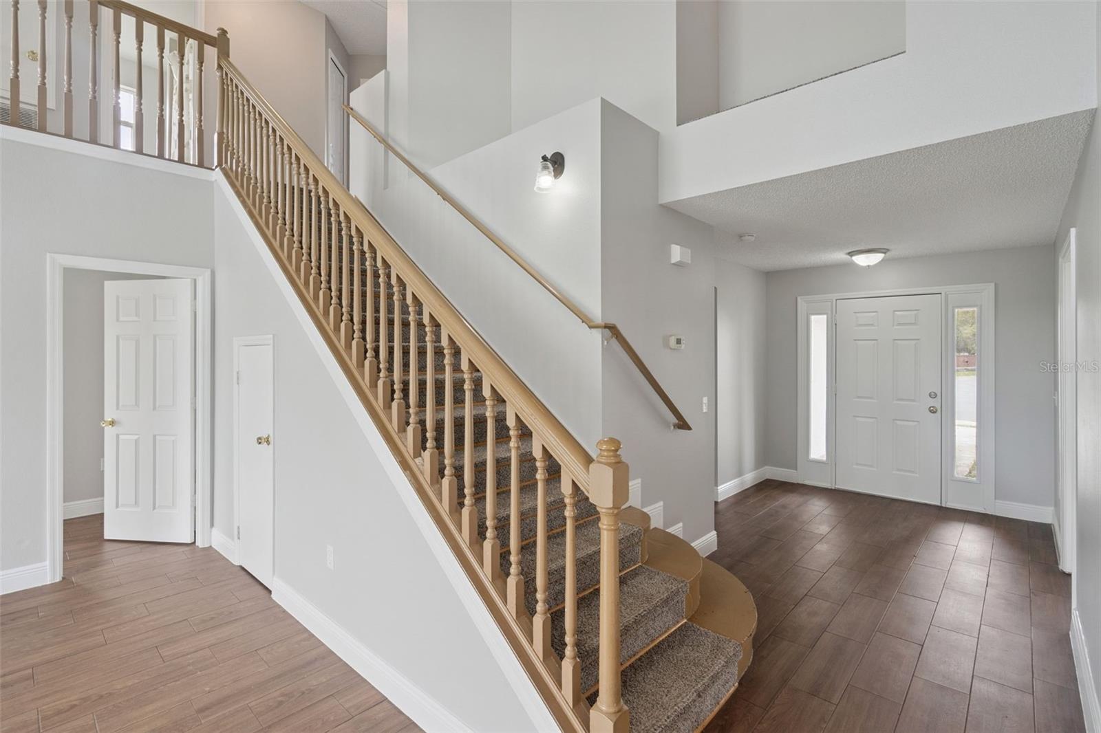 ALLAMANDA GRACE AT CRESCENT LAKES - Residential