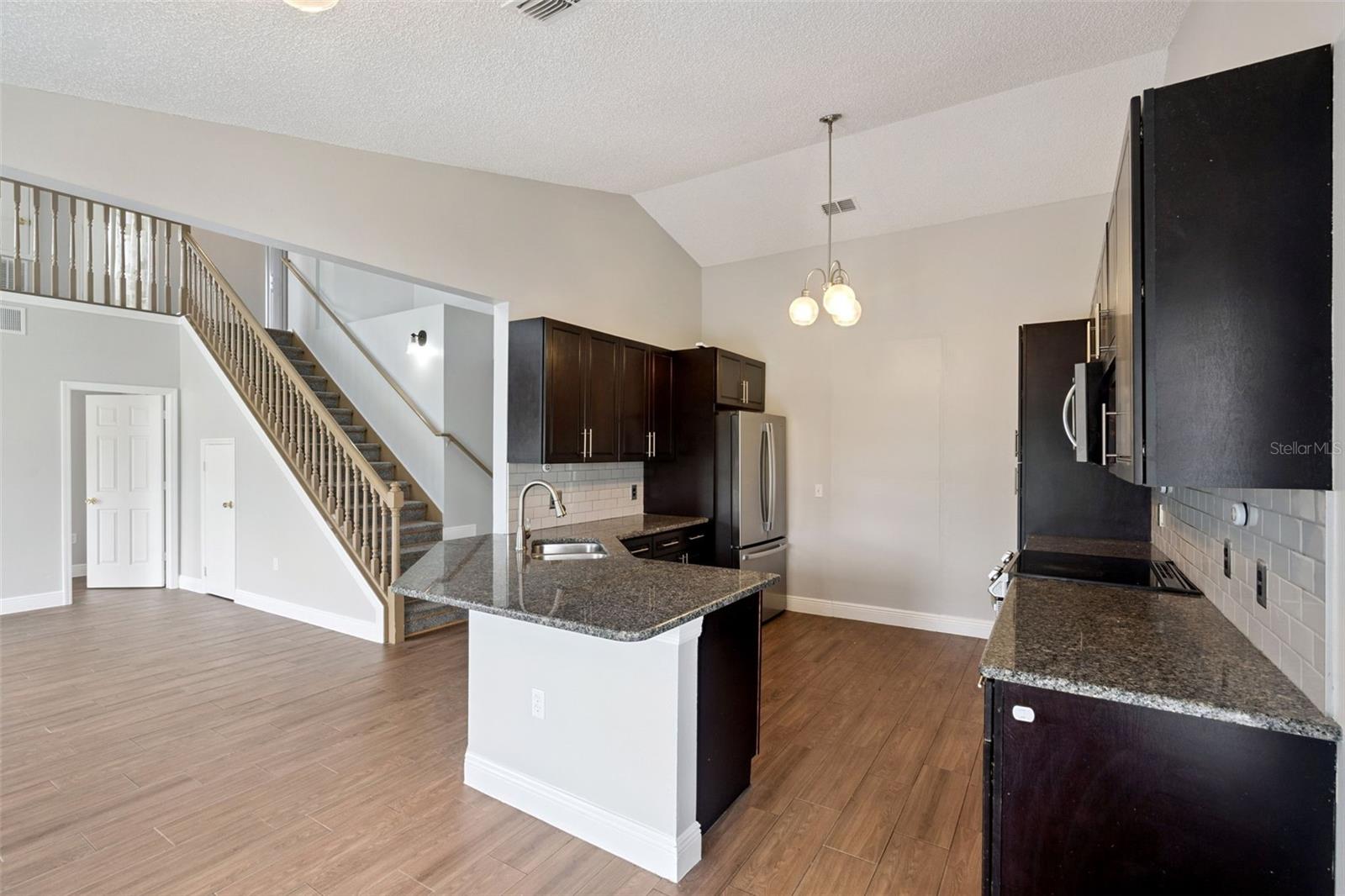 ALLAMANDA GRACE AT CRESCENT LAKES - Residential