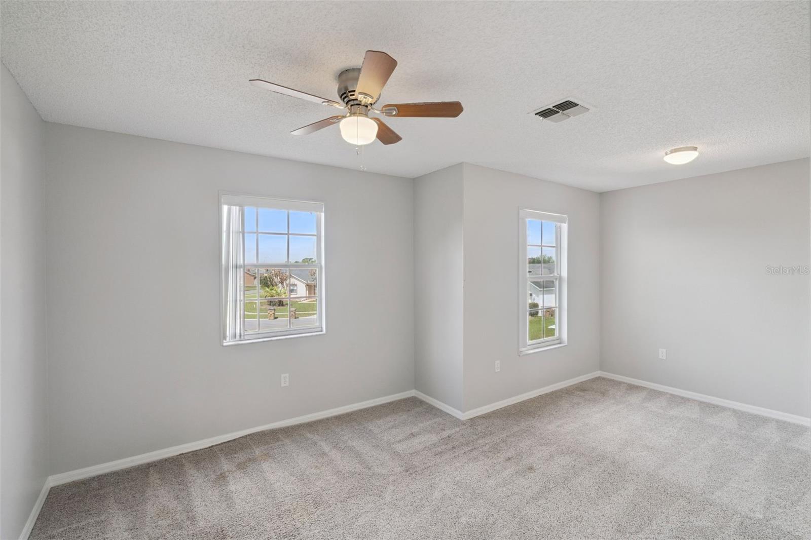 ALLAMANDA GRACE AT CRESCENT LAKES - Residential