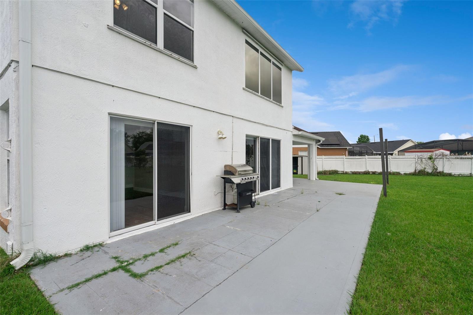 ALLAMANDA GRACE AT CRESCENT LAKES - Residential