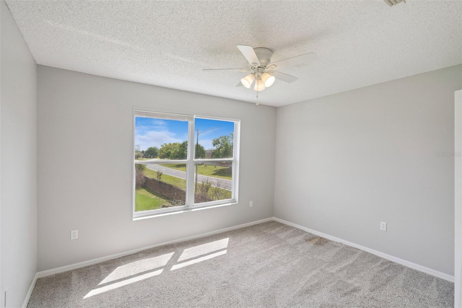 ALLAMANDA GRACE AT CRESCENT LAKES - Residential