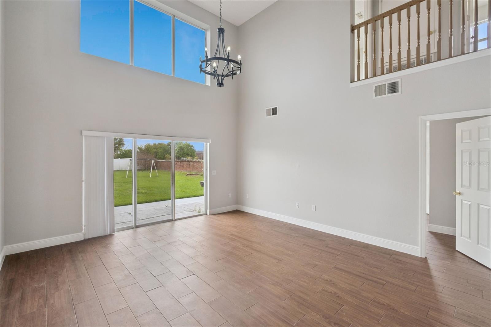 ALLAMANDA GRACE AT CRESCENT LAKES - Residential