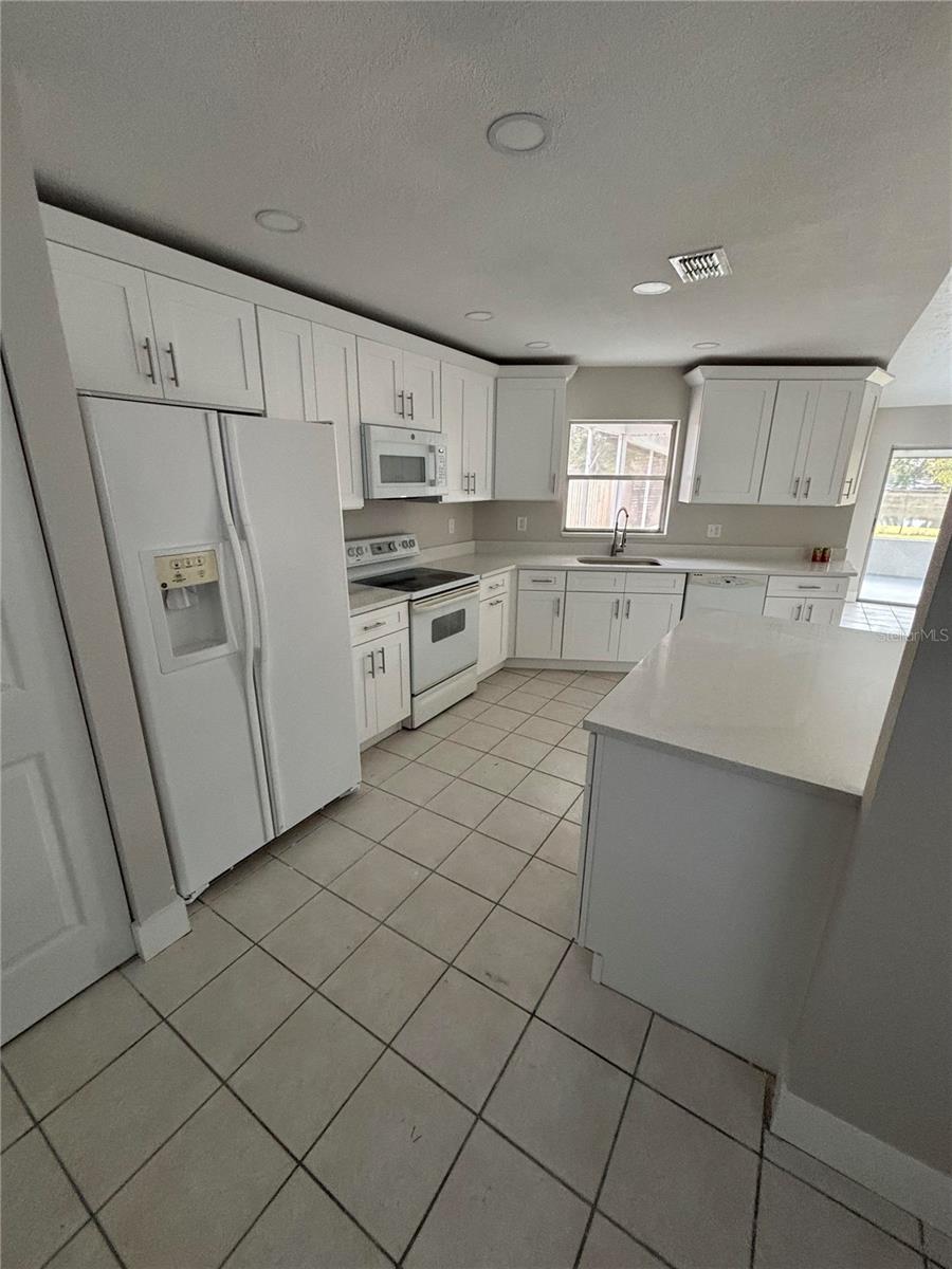 SUGARWOOD GROVE - Residential Lease