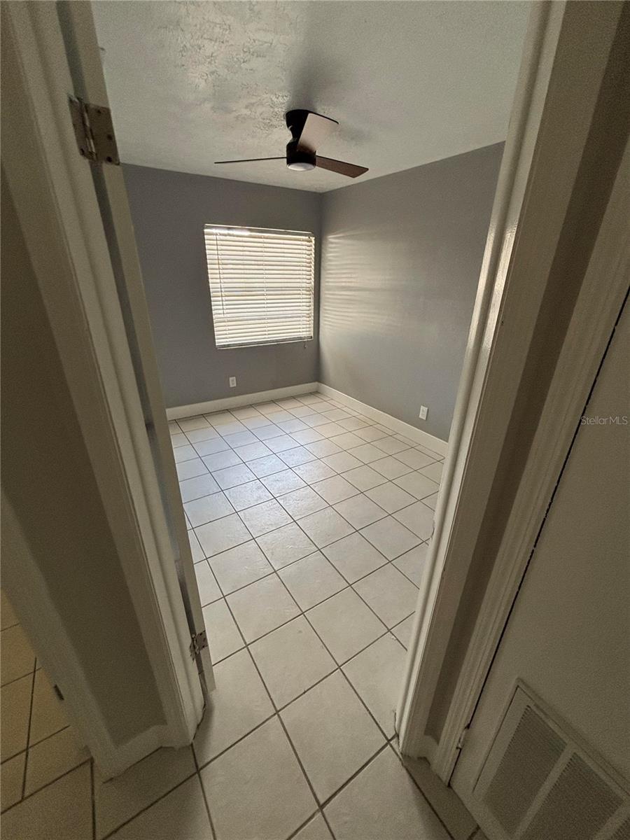 SUGARWOOD GROVE - Residential Lease