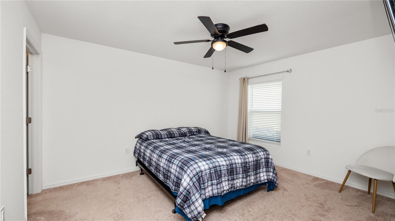 EAGLE POINTE/LAKELAND - Residential Lease