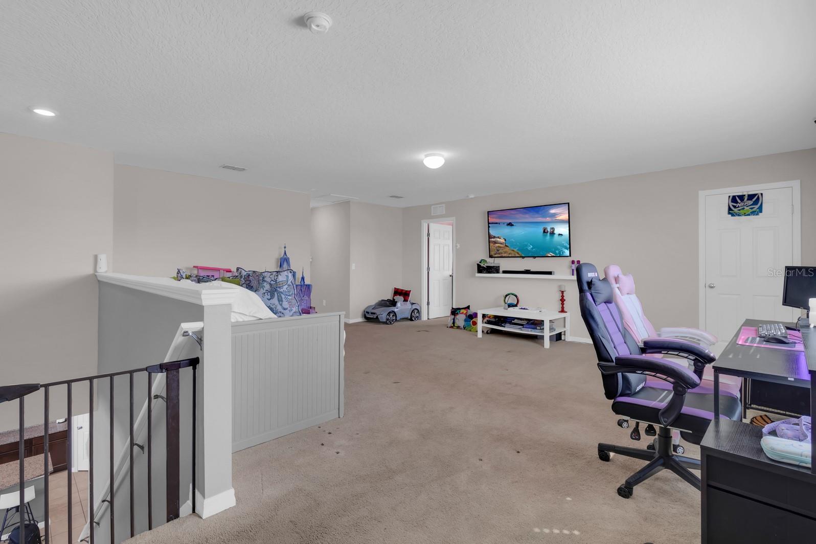 LIVE OAK LAKE PH 1 - Residential