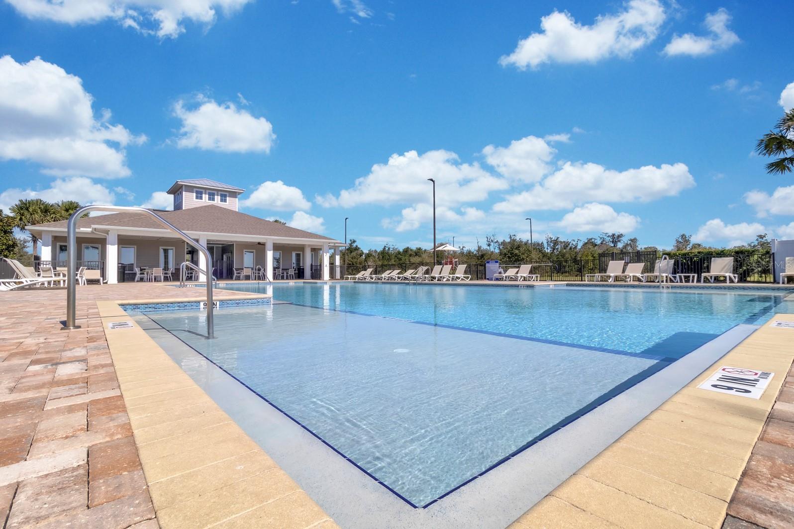 LIVE OAK LAKE PH 1 - Residential