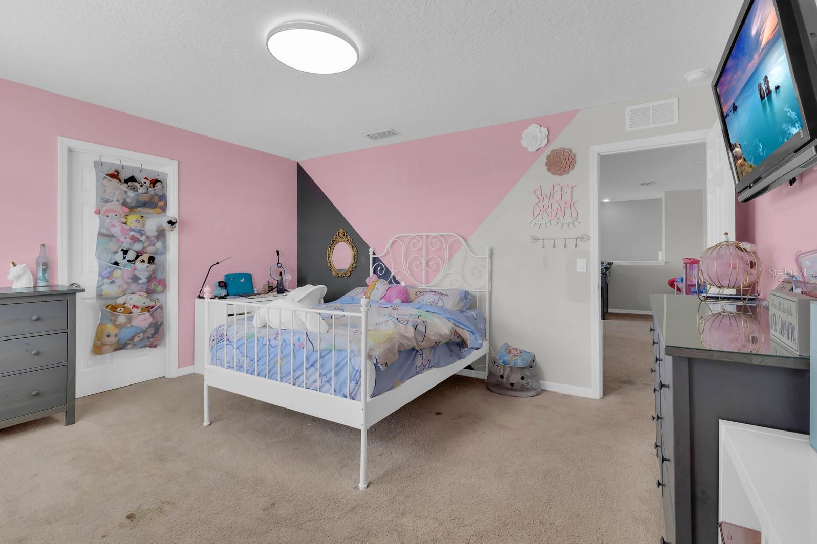 LIVE OAK LAKE PH 1 - Residential