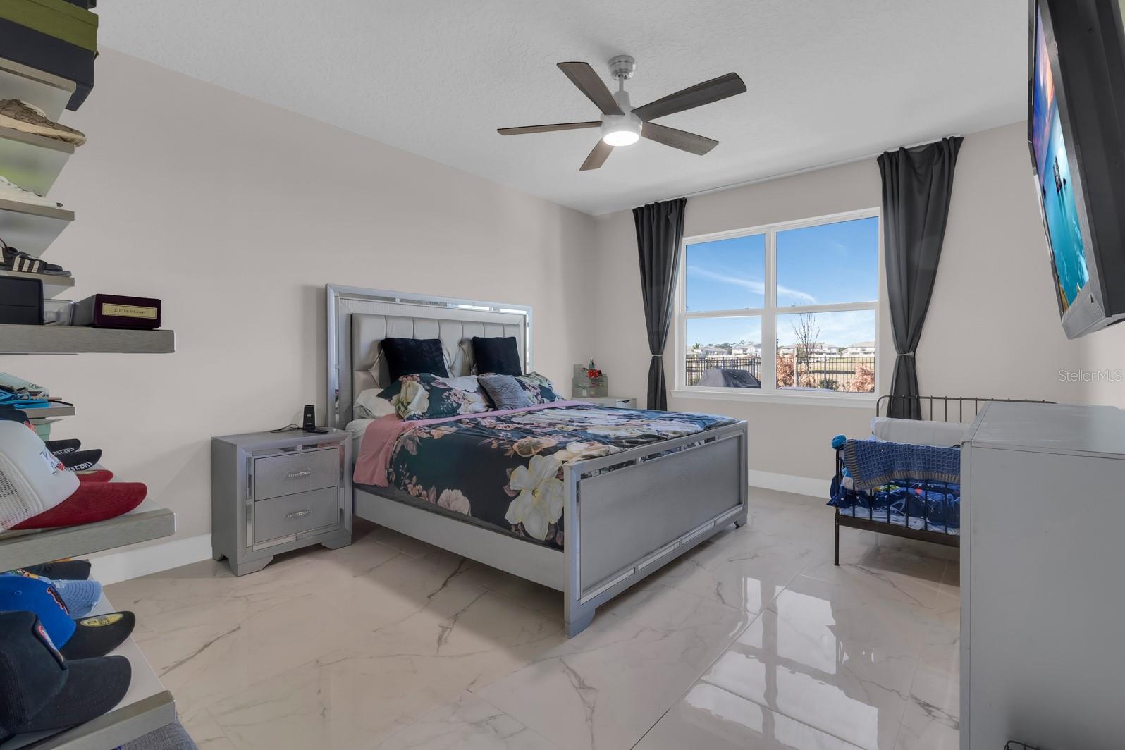 LIVE OAK LAKE PH 1 - Residential