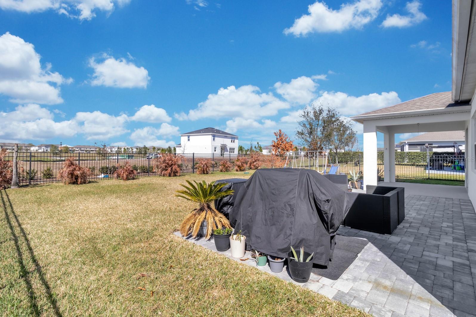 LIVE OAK LAKE PH 1 - Residential