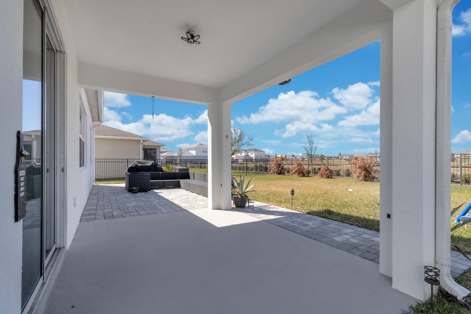 LIVE OAK LAKE PH 1 - Residential