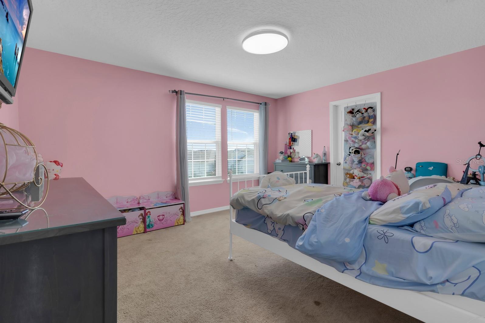 LIVE OAK LAKE PH 1 - Residential