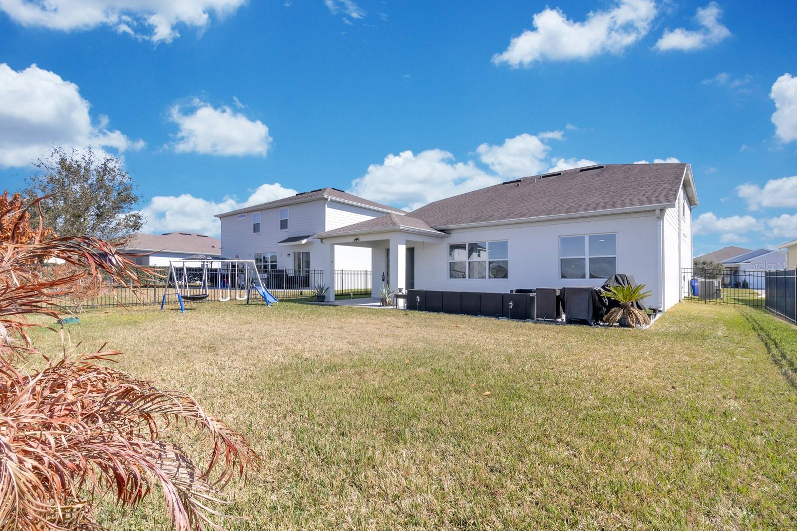 LIVE OAK LAKE PH 1 - Residential