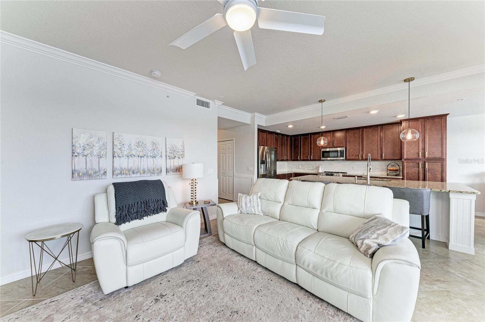 LAKEWOOD NATIONAL - Residential