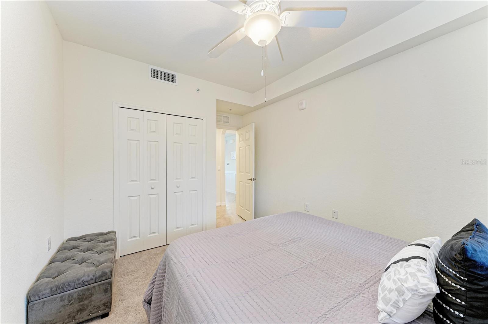 LAKEWOOD NATIONAL - Residential