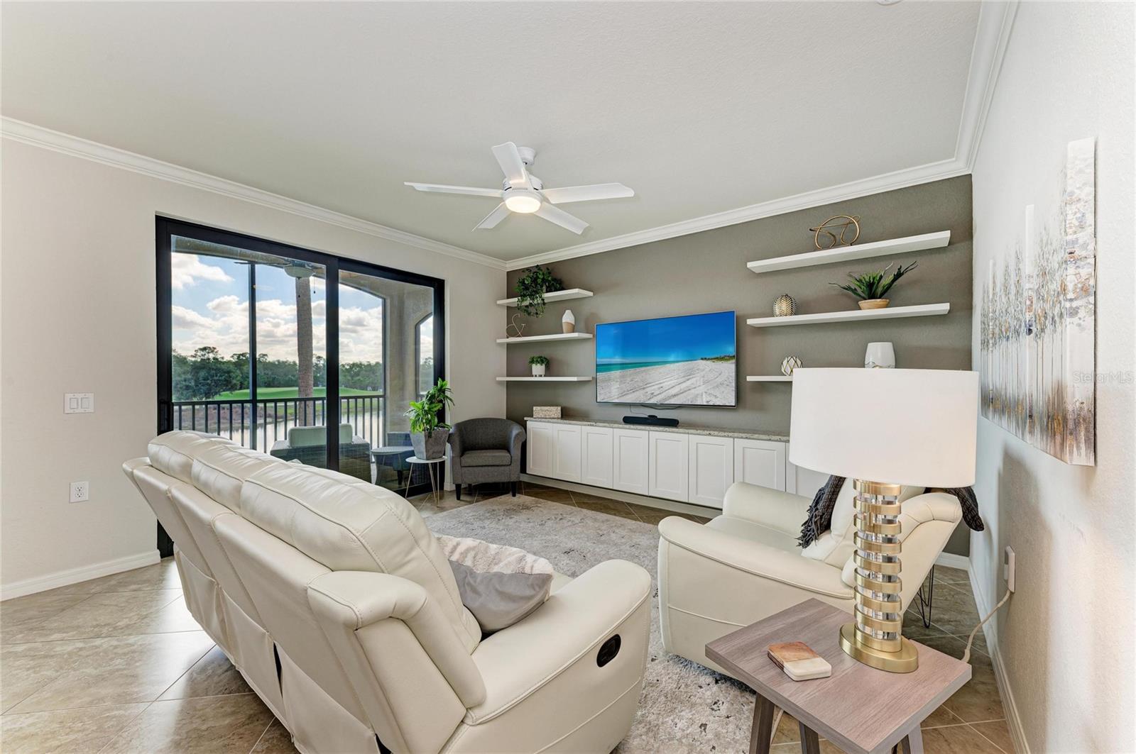 LAKEWOOD NATIONAL - Residential