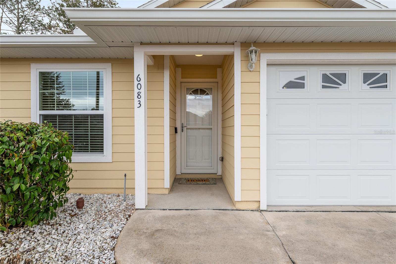 CREEKSIDE VILLAS - Residential