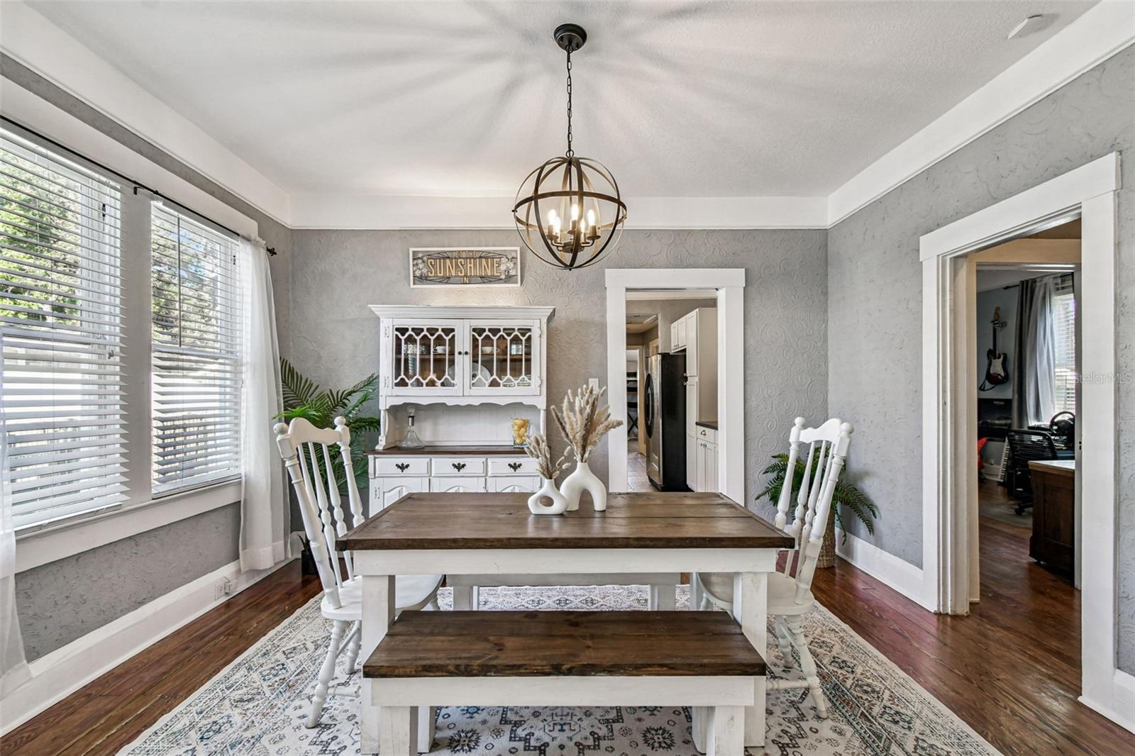 EVELYN CITY - Residential