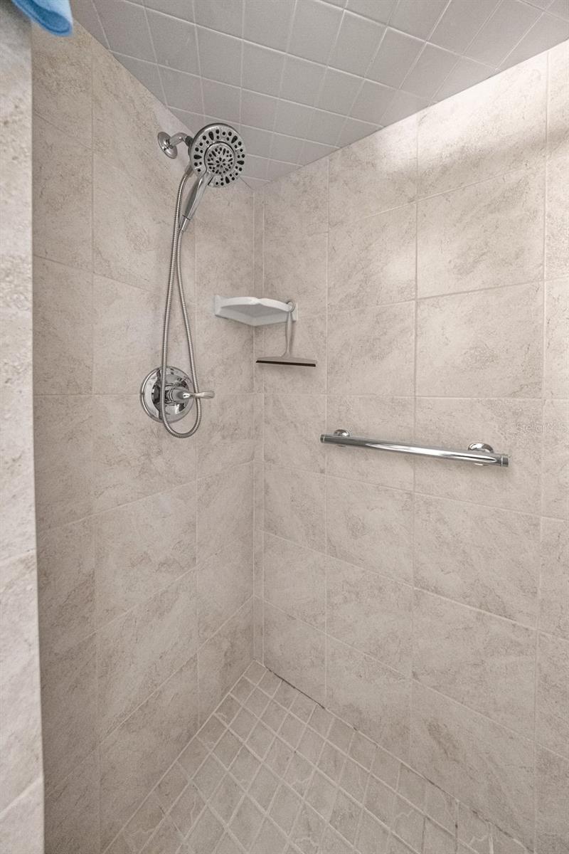 SPRUCE CREEK I - Residential