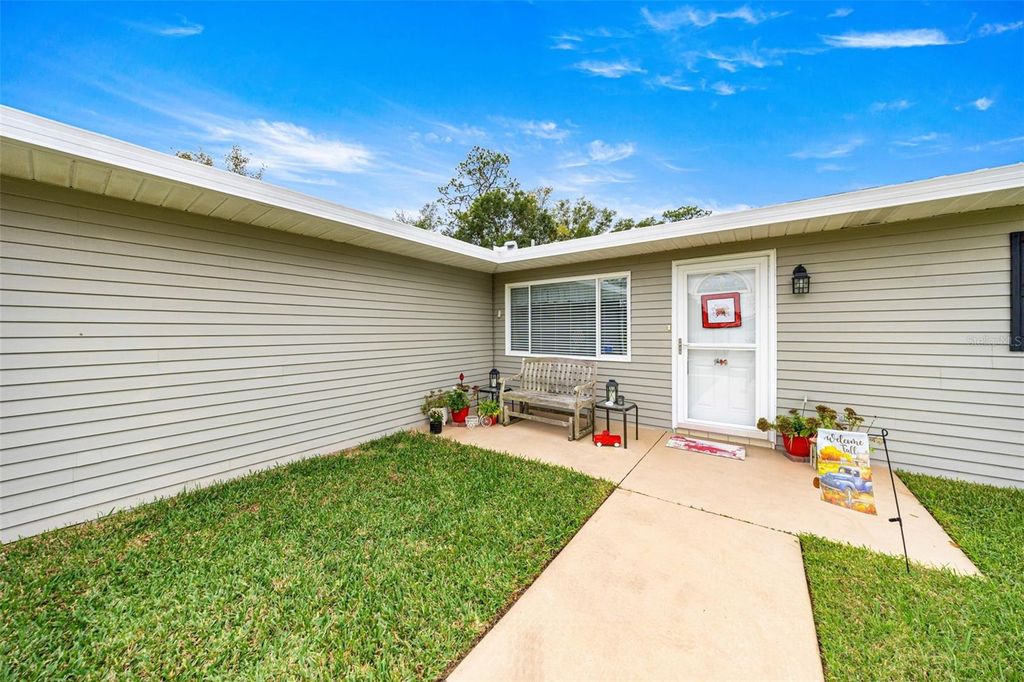 Photo of 10986 SW 65th Avenue, Ocala, FL 34476 (MLS # OM712425)