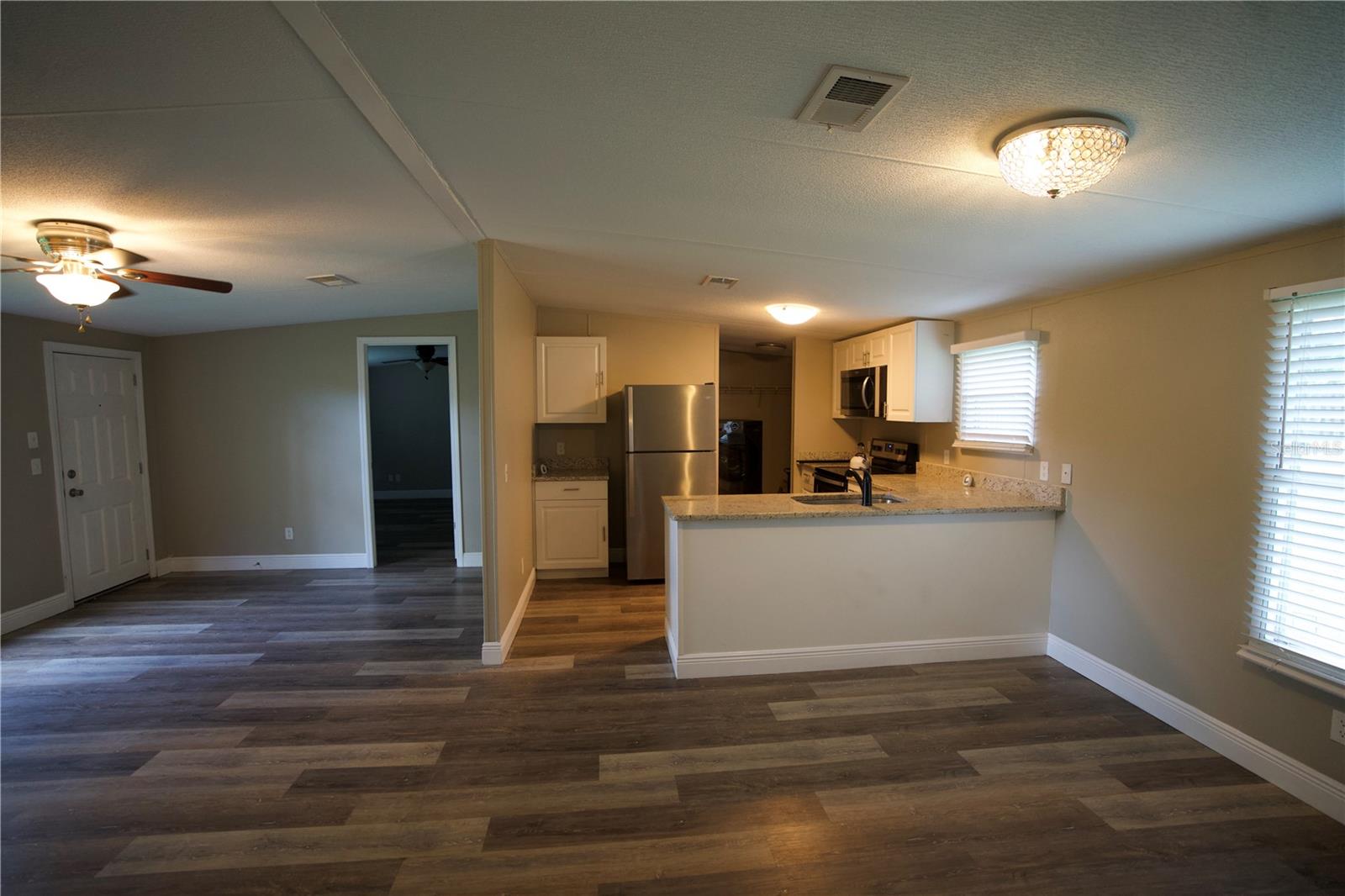 LAKEWOOD ACRES - Residential