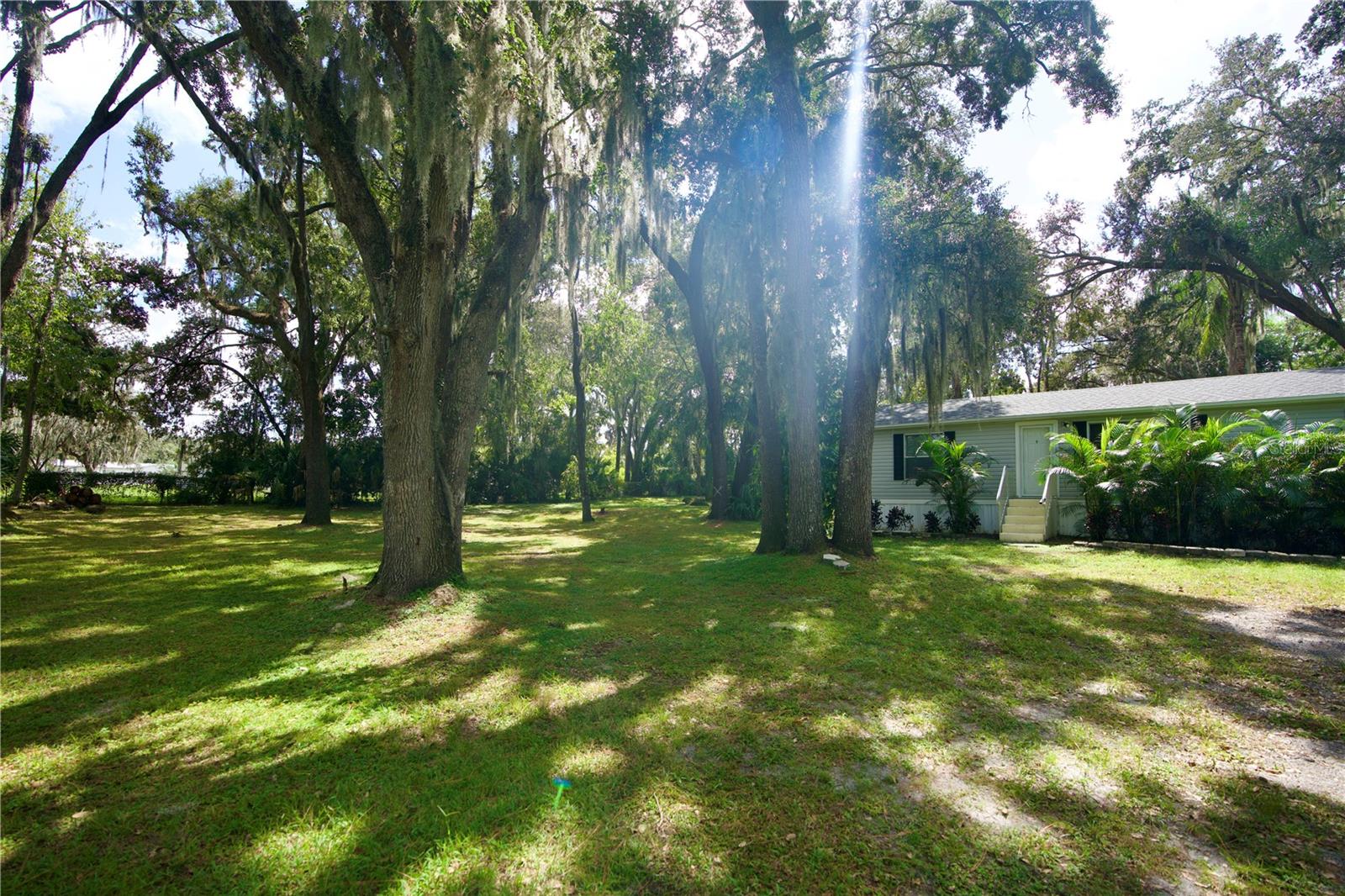 LAKEWOOD ACRES - Residential