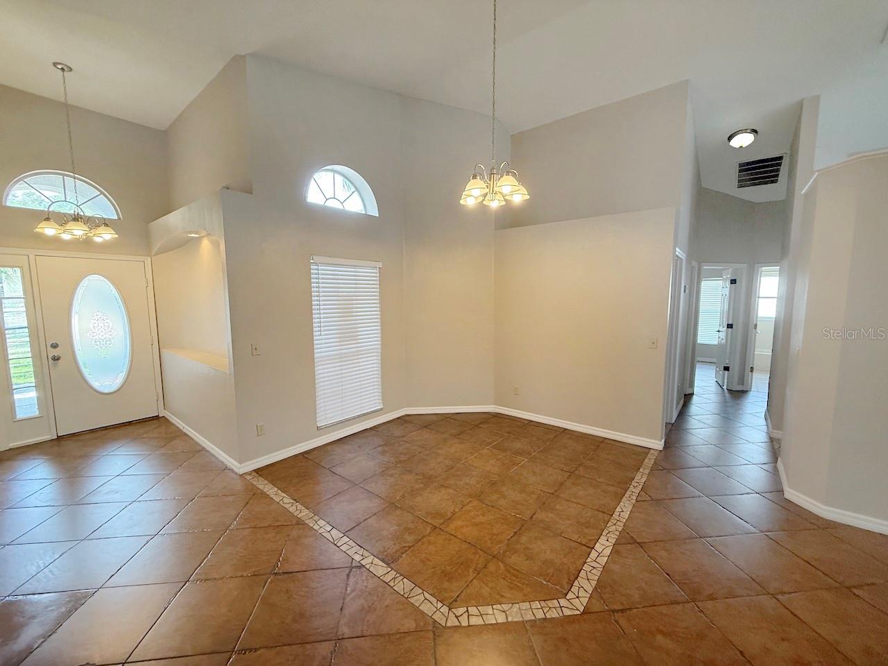14014 SPRUCE CREEK LANE