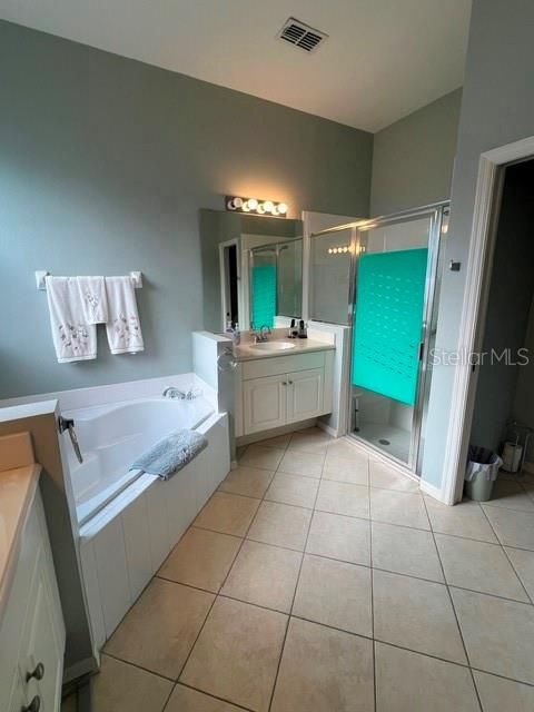 Tiny photo for 3000 Pinnacle Court, Clermont, FL 34711 (MLS # G5111939)