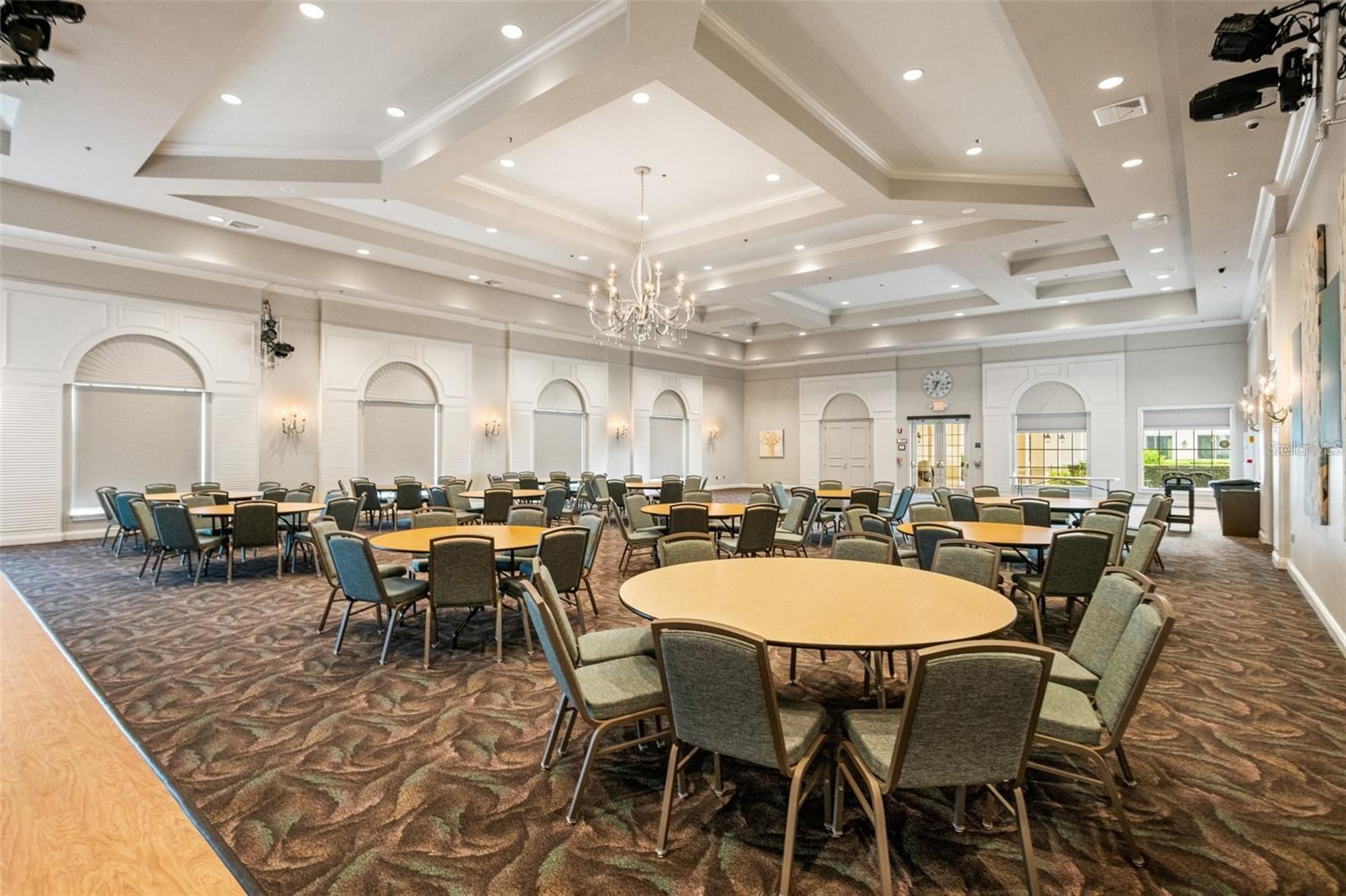 SUMMIT GREENS - Residential Lease