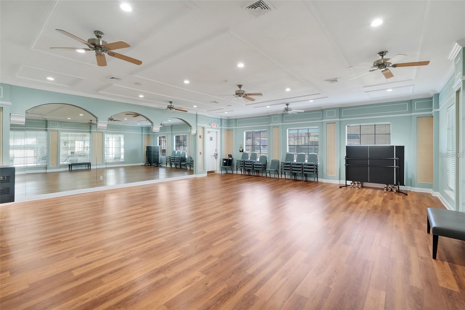 SUMMIT GREENS - Residential Lease