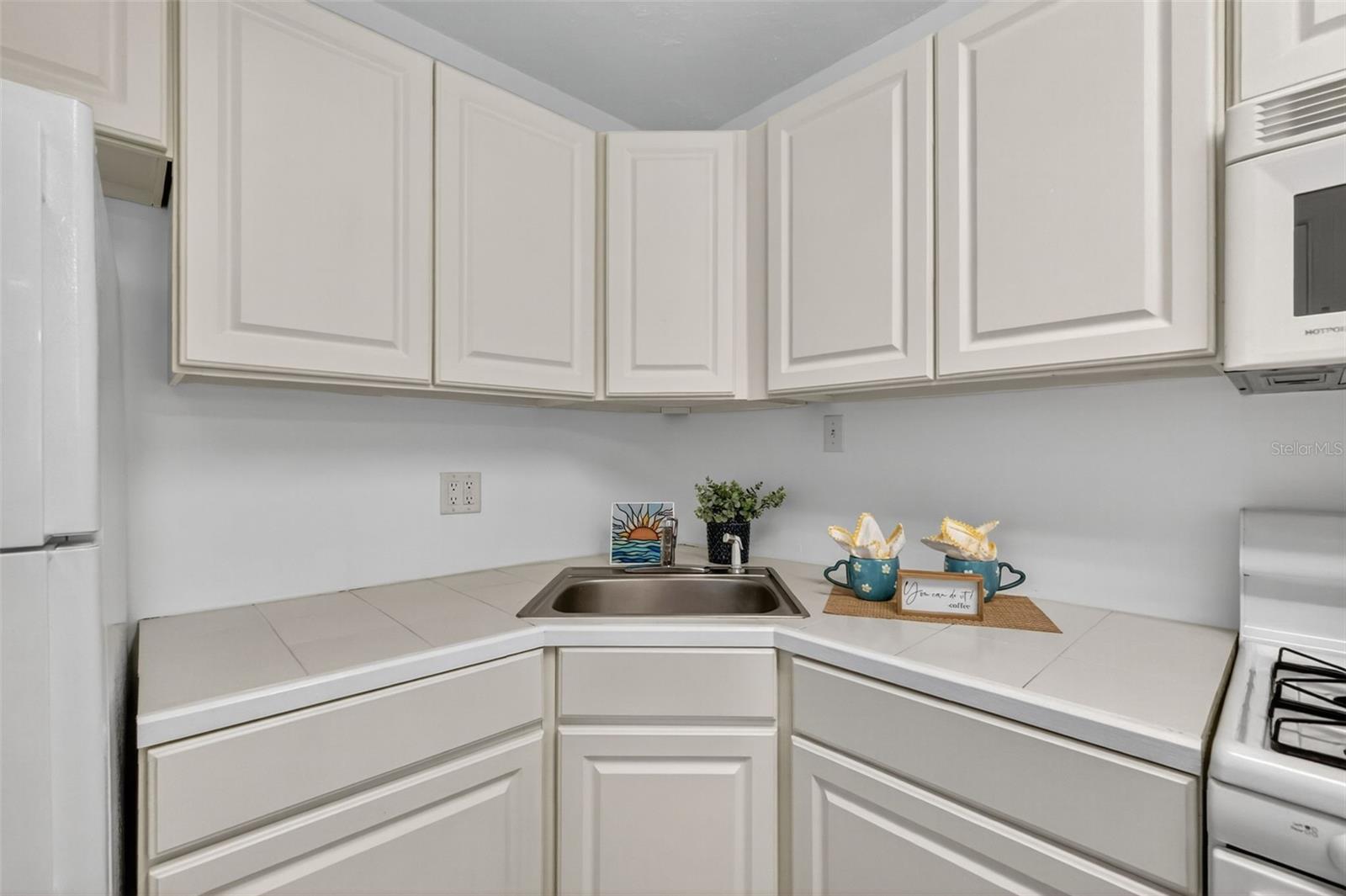 SYLVAN SHORES - Residential